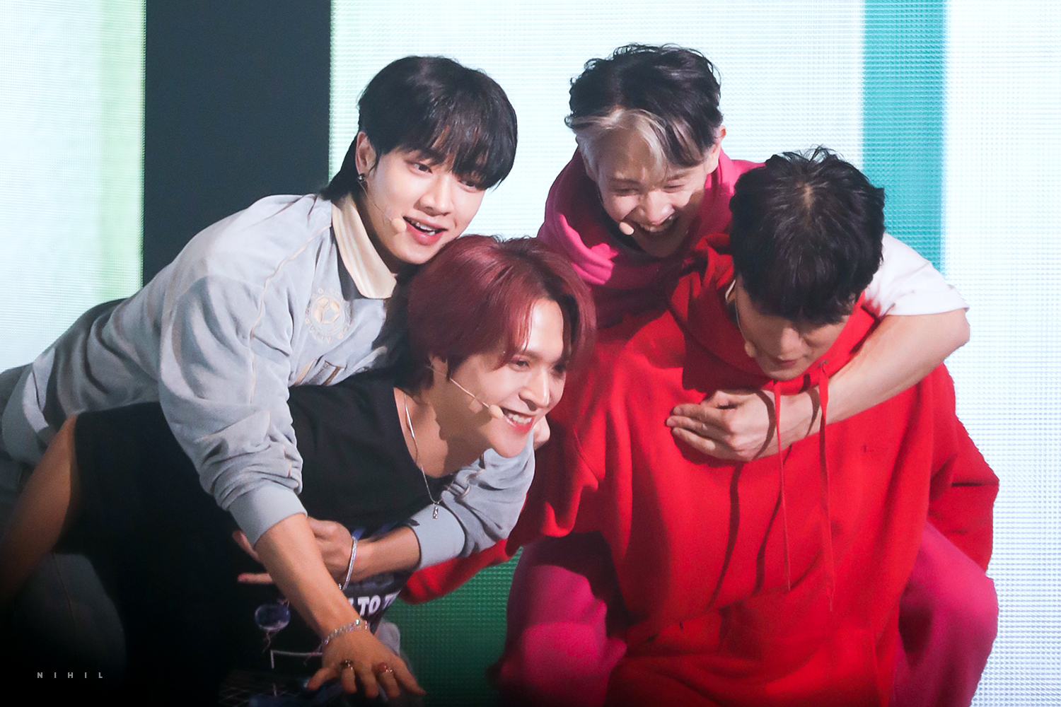 [잡담] 하이라이트 너무 보기좋다 | 인스티즈