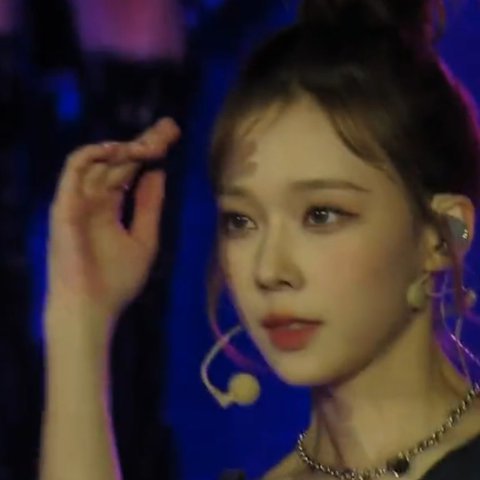 [잡담] 와 윈터 미쳤다 걍 게임캐릭터 같음 | 인스티즈