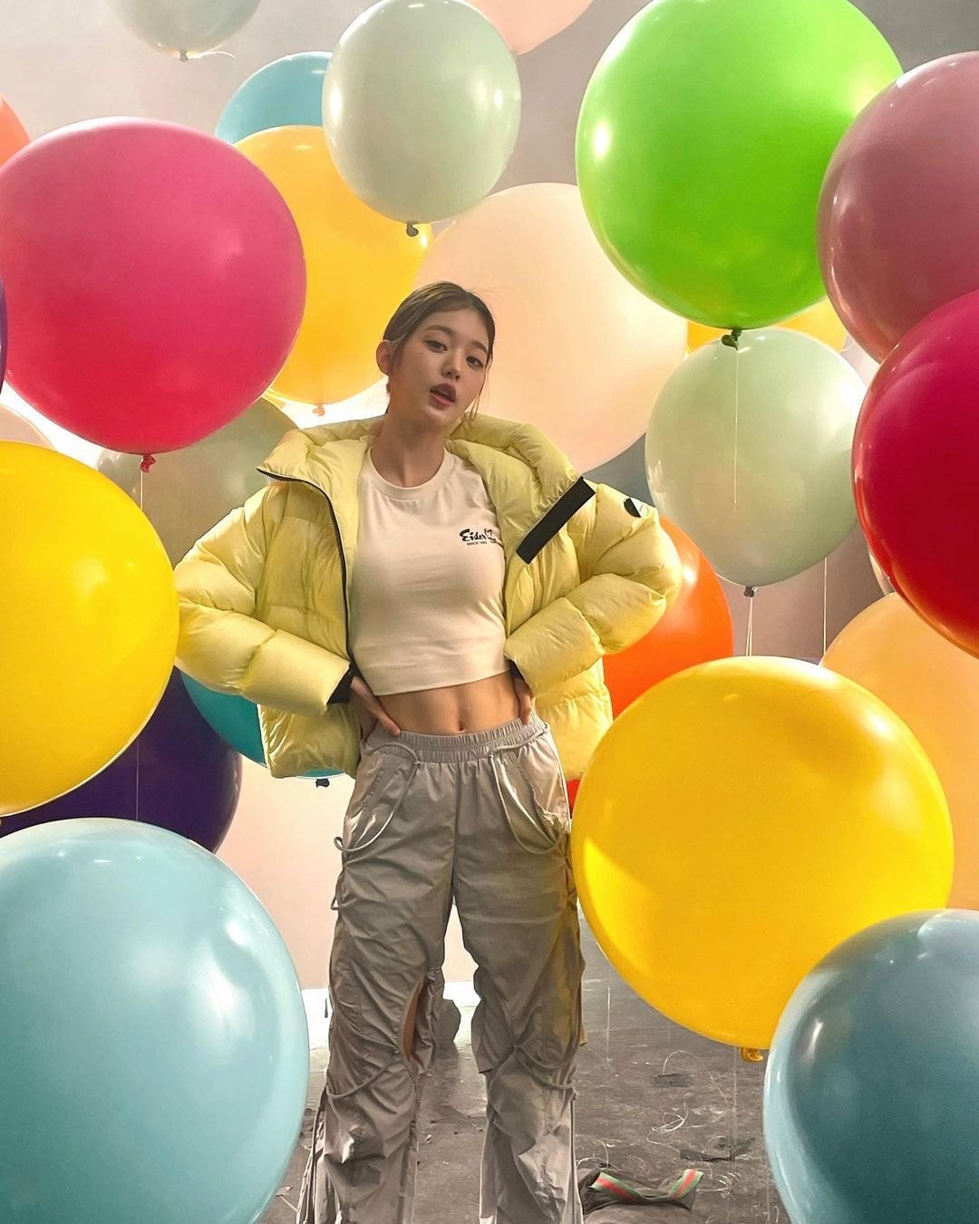 [잡담] 원영이 복근 봐.... | 인스티즈