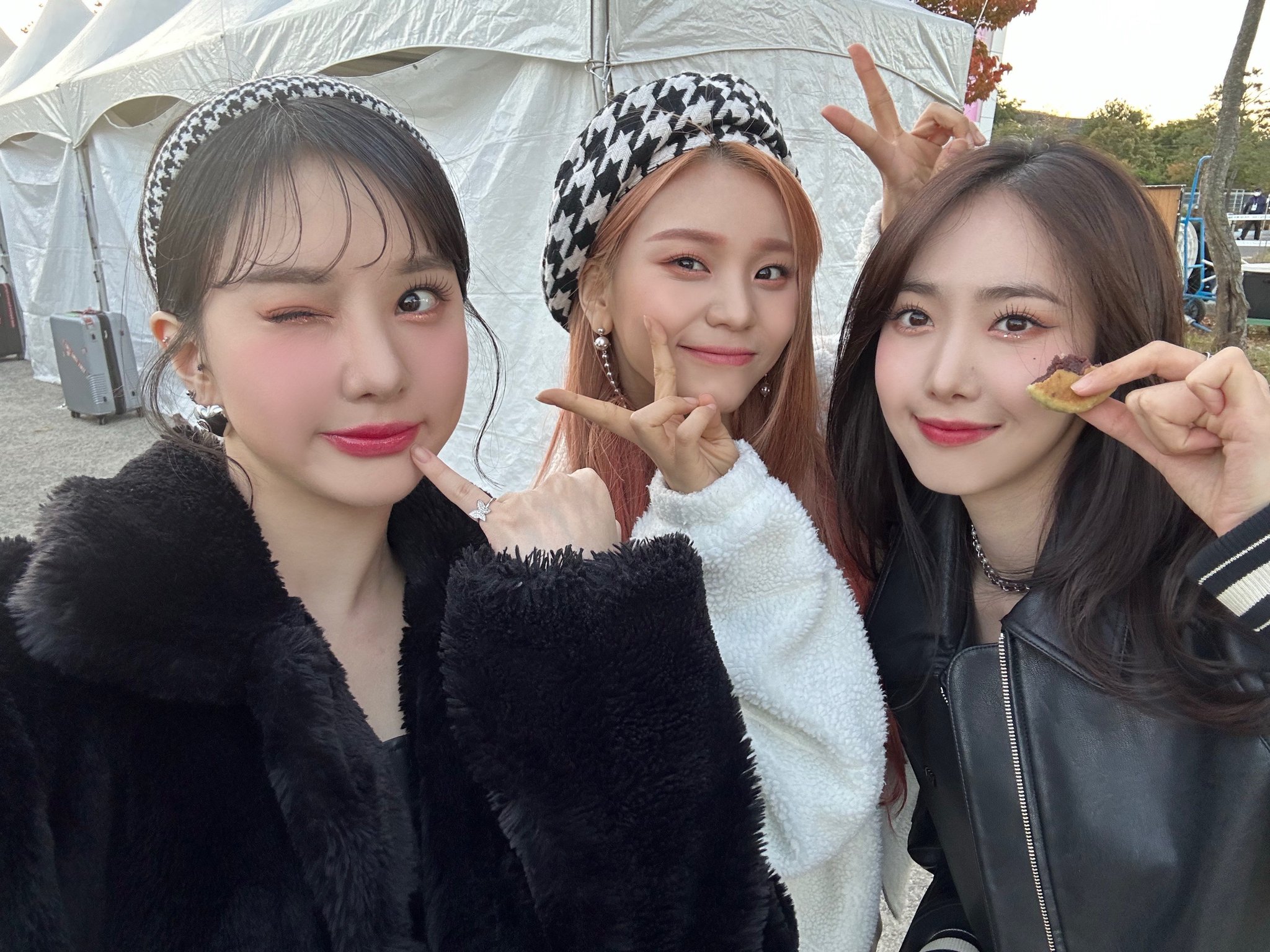 [잡담] 오늘의 비비지 셀카 | 인스티즈