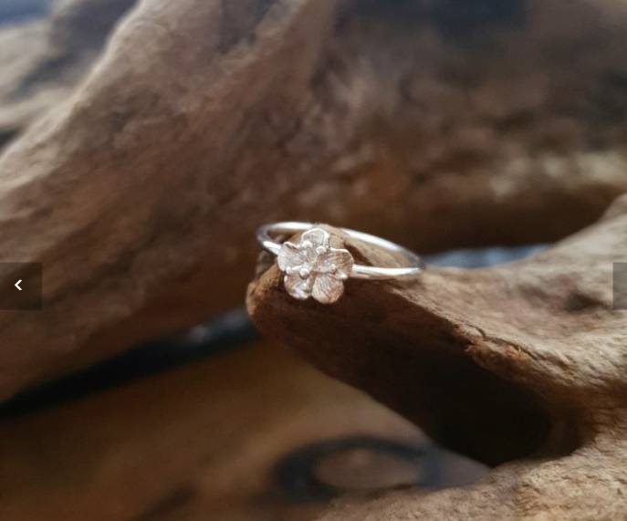 반지 하나 귀여운거 살까하는데 골라주랑 | 인스티즈