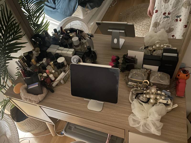 내 방 지저분하다고 엄마한테 혼났는데 진심으로 지저분해보임…? | 인스티즈