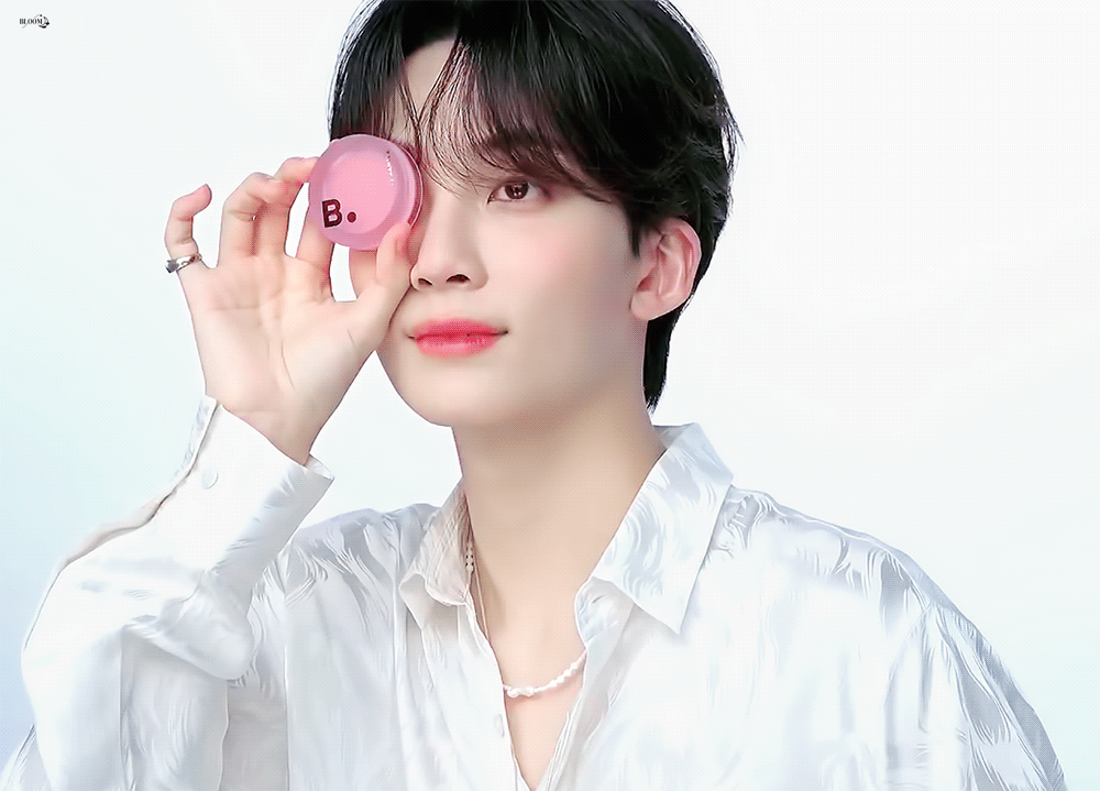 [잡담] 암만 생각해도 윤정한이랑 바닐라코 너무 잘 어울려 | 인스티즈