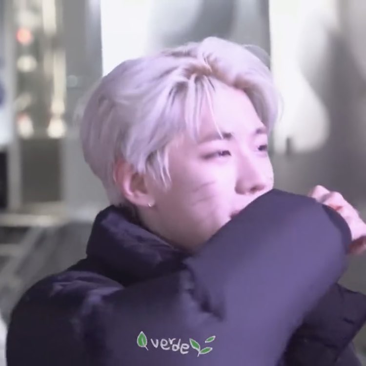 [잡담] 재찬이 우는 건 맘 아픈데 진짜 이쁘다... | 인스티즈