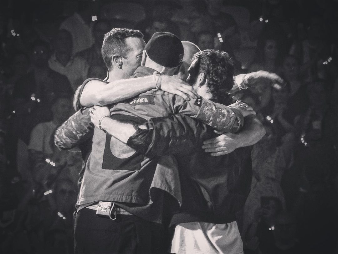 [잡담] 방탄이랑 콜드플레이 두 그룹끼리 친한거 아직도 안 믿김 | 인스티즈