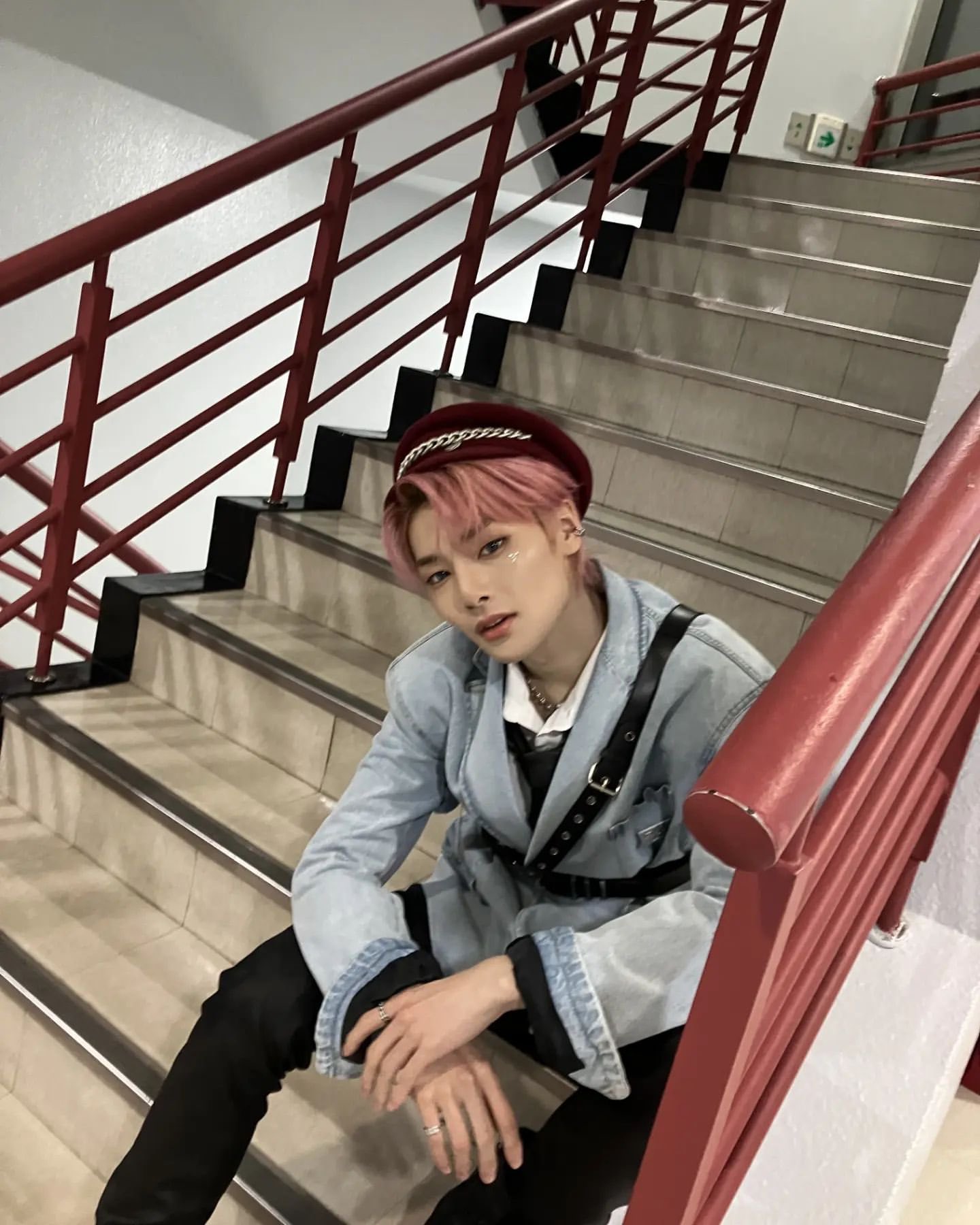 [잡담] 내돌 손 짱 이쁜거같오 | 인스티즈