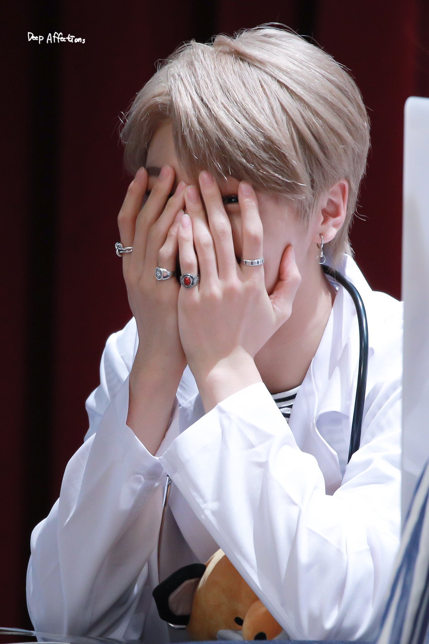 [잡담] 내돌 손 짱 이쁜거같오 | 인스티즈