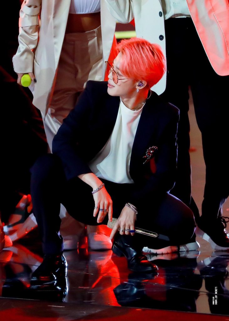 [잡담] 쓸때마다 난리나는 방탄 지민 틴트선글라스 | 인스티즈