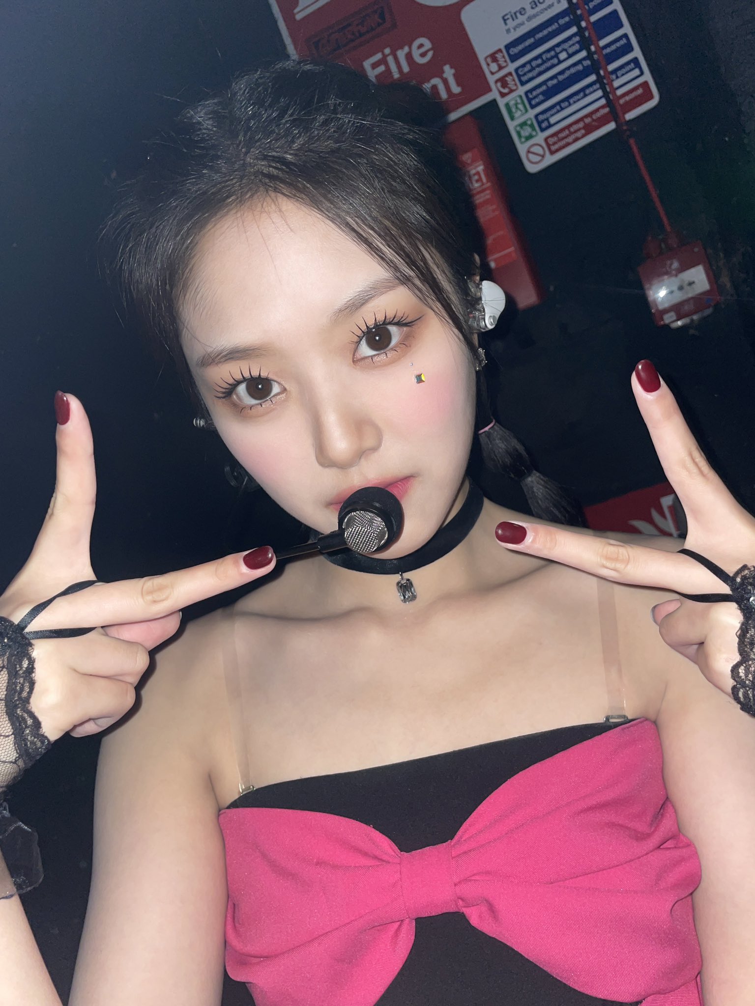 [잡담] 회사 v앱 허락도 안맡고 방송킨 상여자 아이돌이있다? | 인스티즈