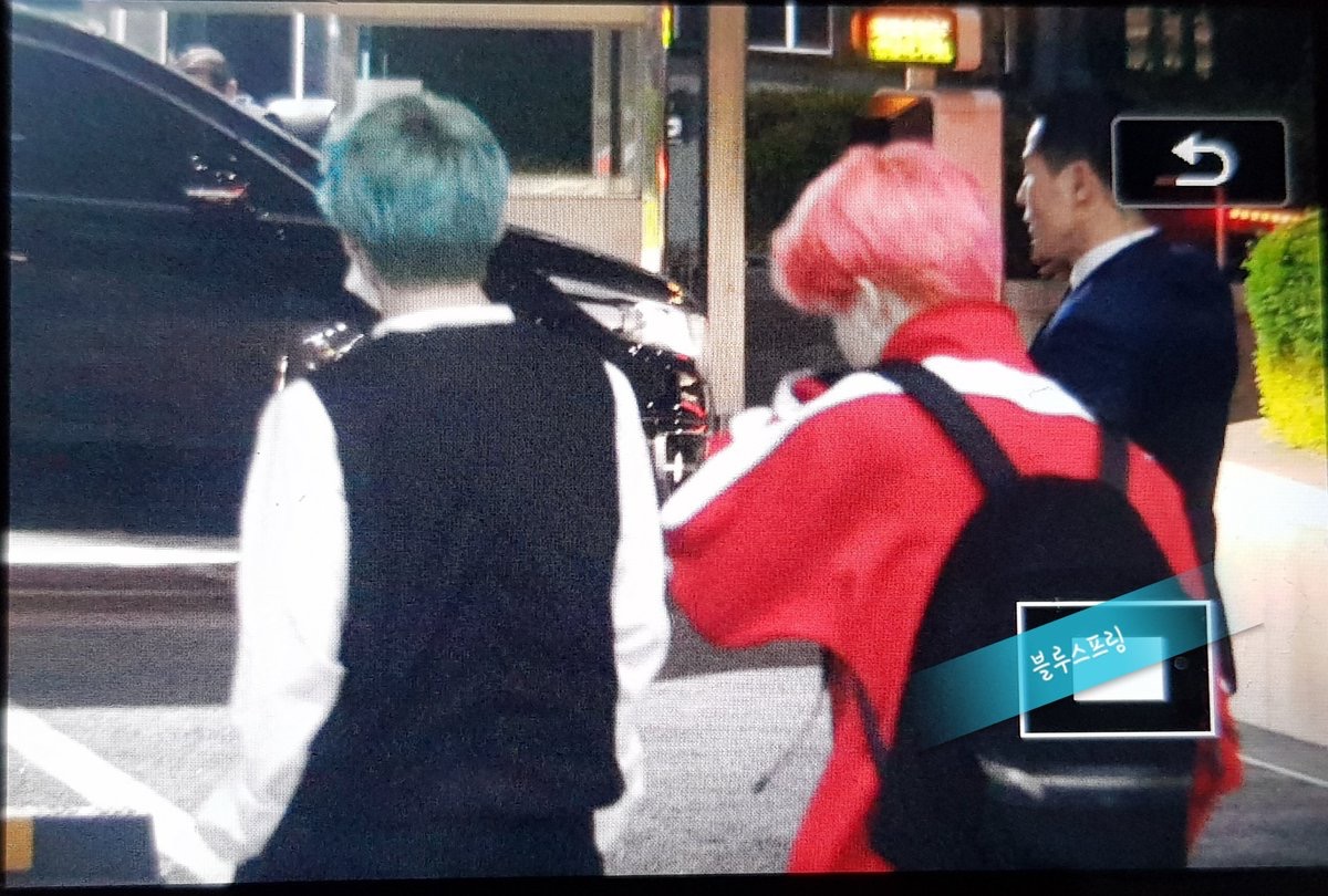 [잡담] 방탄 이짤 뭔가 4세대 고딩 아이돌 퇴근길 느낌ㅋㅋㅋ(아님 | 인스티즈