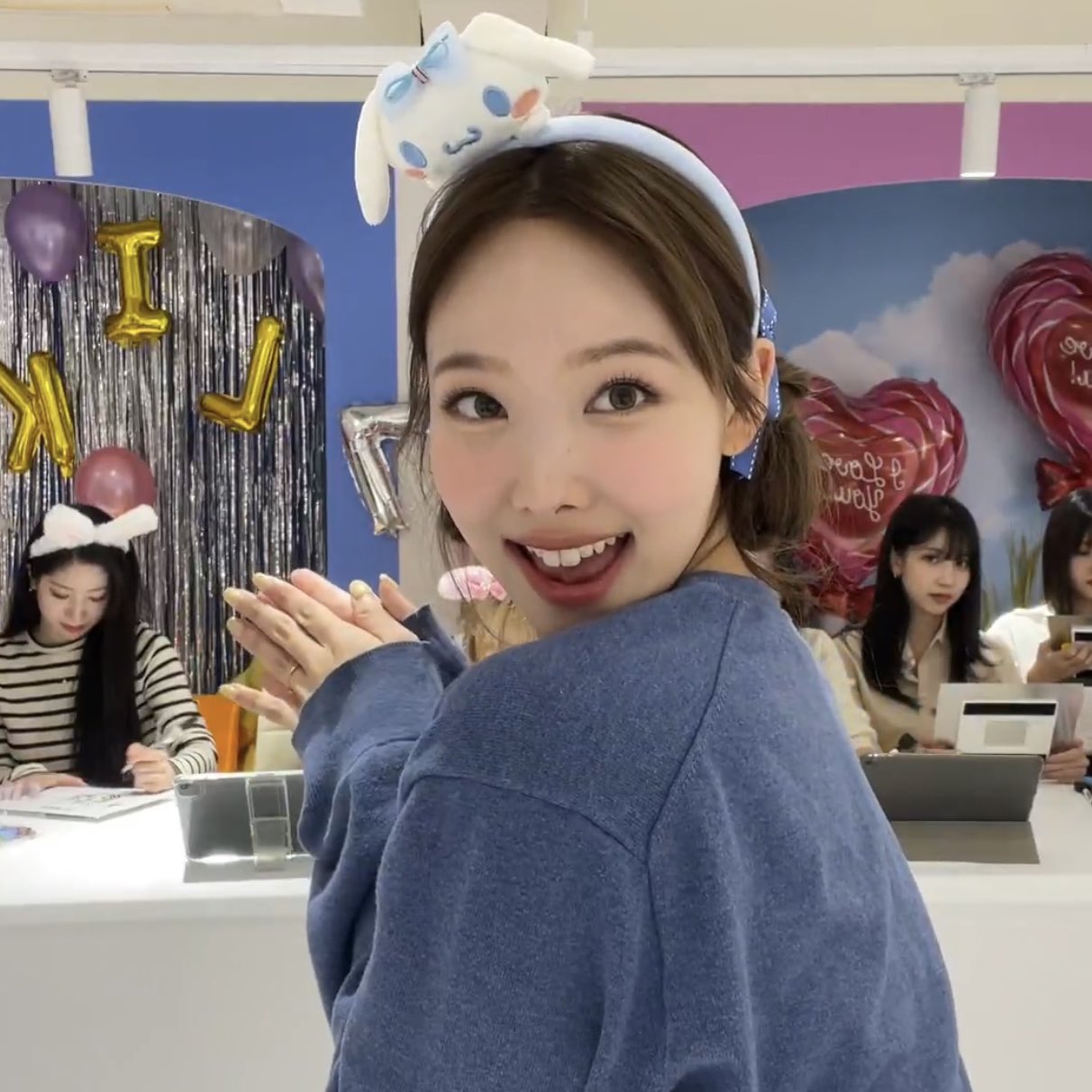 [잡담] 나연 오늘 움짤 | 인스티즈