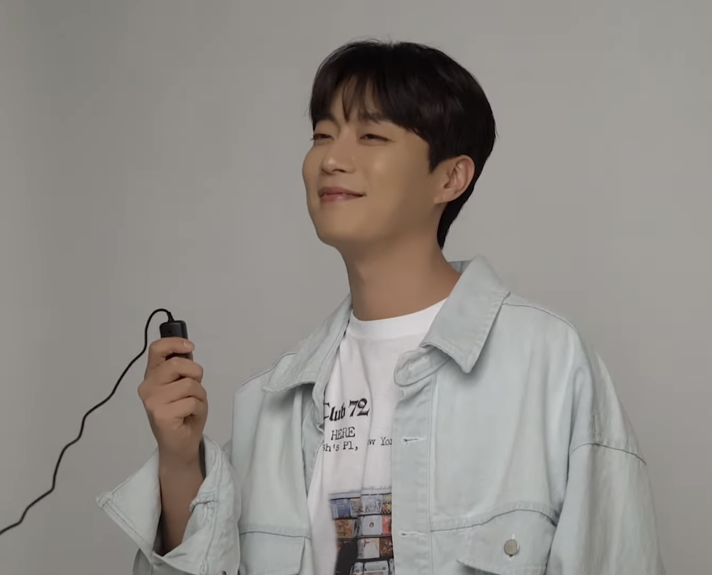 [잡담] 윤두준 이렇게 웃는거 | 인스티즈