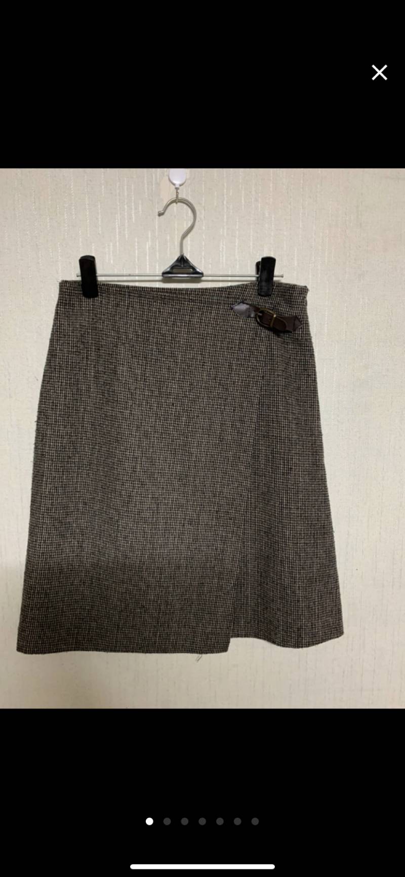 얘들아 학교 발표하는데 치마 둘중에 뭐가 나아? | 인스티즈