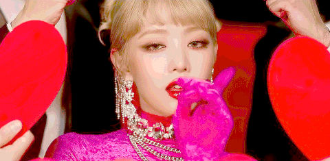 [잡담] 근데 아이브도 마릴린먼로 영화 따라했는데 | 인스티즈