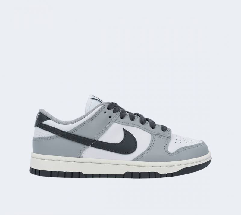 얘들아 나이키 우먼스 남자들 잘 안신어? | 인스티즈