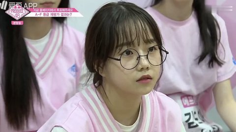 [잡담] 난 조유리 이때가 너무 귀여워… | 인스티즈