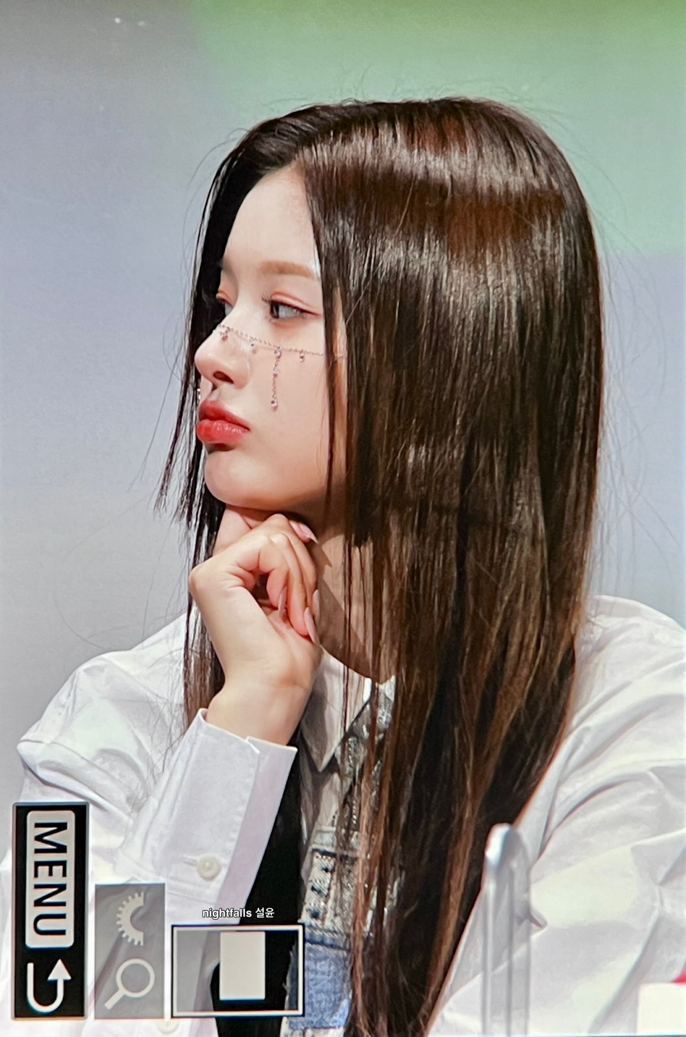 [잡담] 페이스체인한 설윤이 | 인스티즈