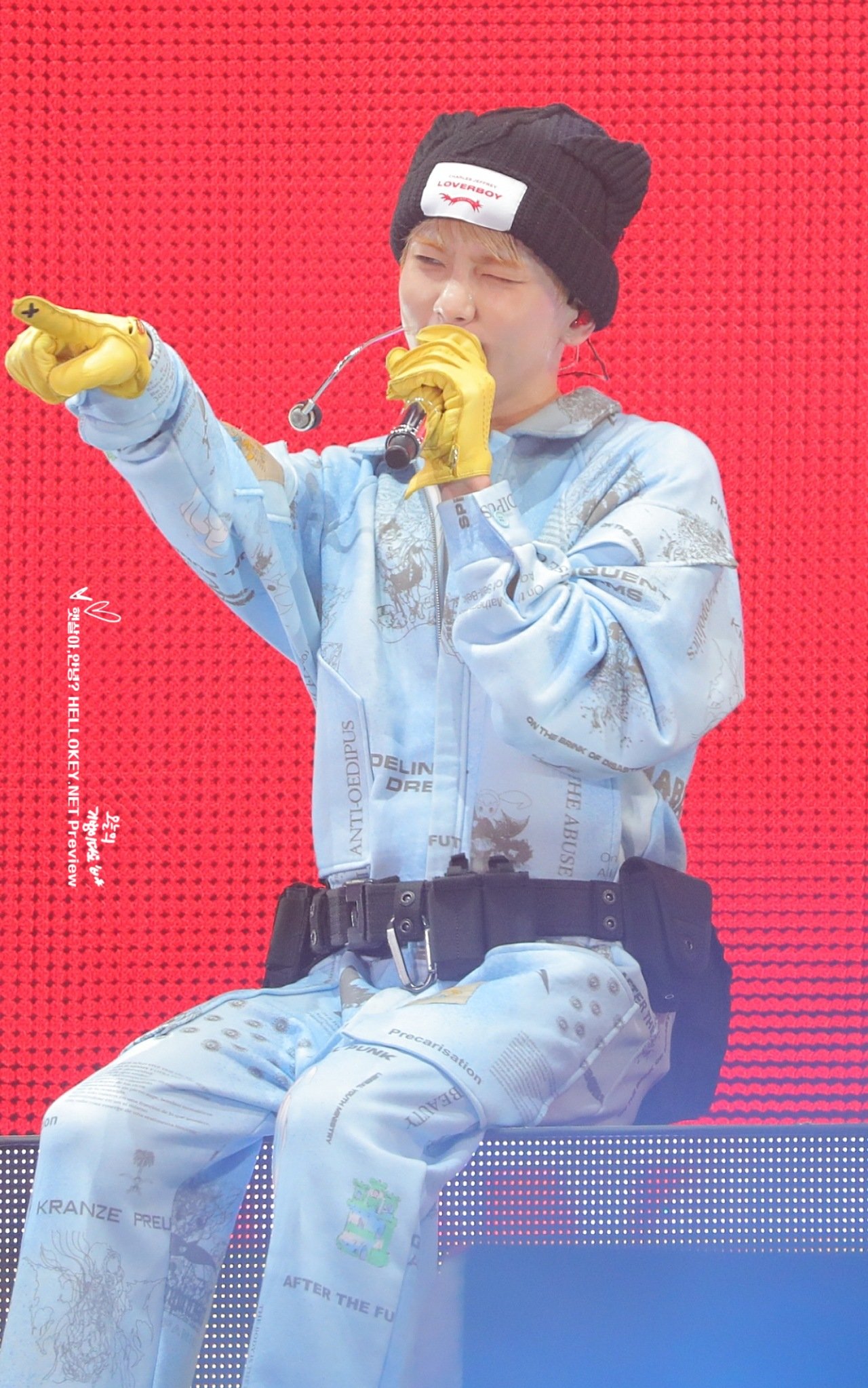 [잡담] 김기범 쿠로미 모자 평생 써주라 | 인스티즈