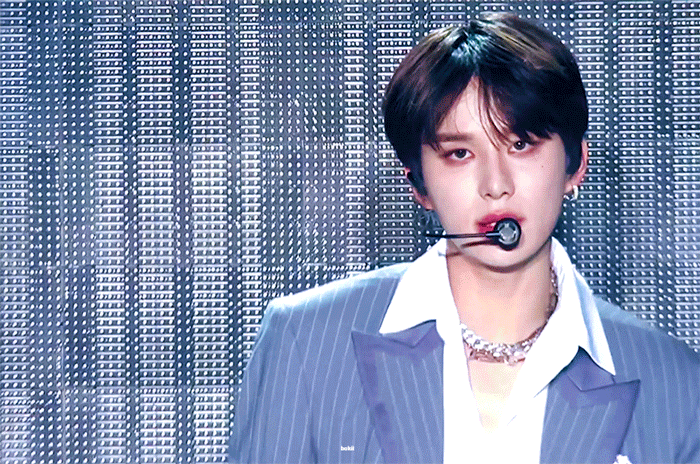 [잡담] 정우 후유증 레전드 얼빡.gif ...... | 인스티즈