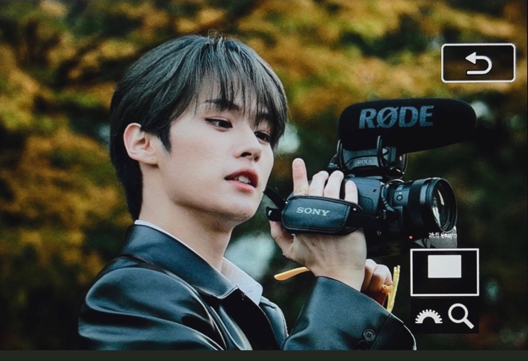 [잡담] 정말 잘생겼다.......연말이 다가오니 | 인스티즈