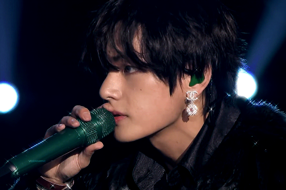 [잡담] 방탄 뷔가 표정장인 무대장인으로 언급 많은 이유 | 인스티즈