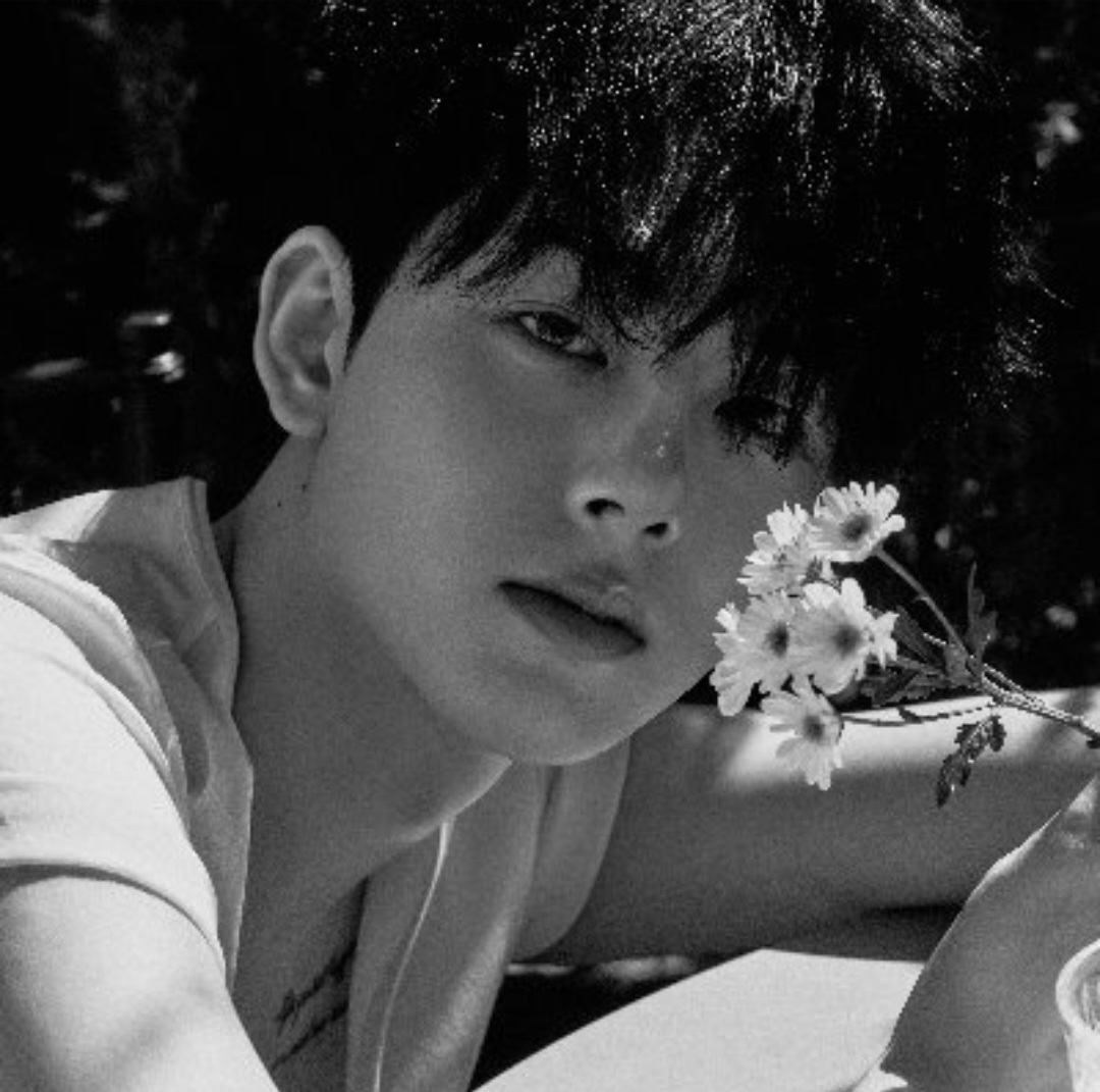 [잡담] 정현이 데뷔하자 그냥 | 인스티즈