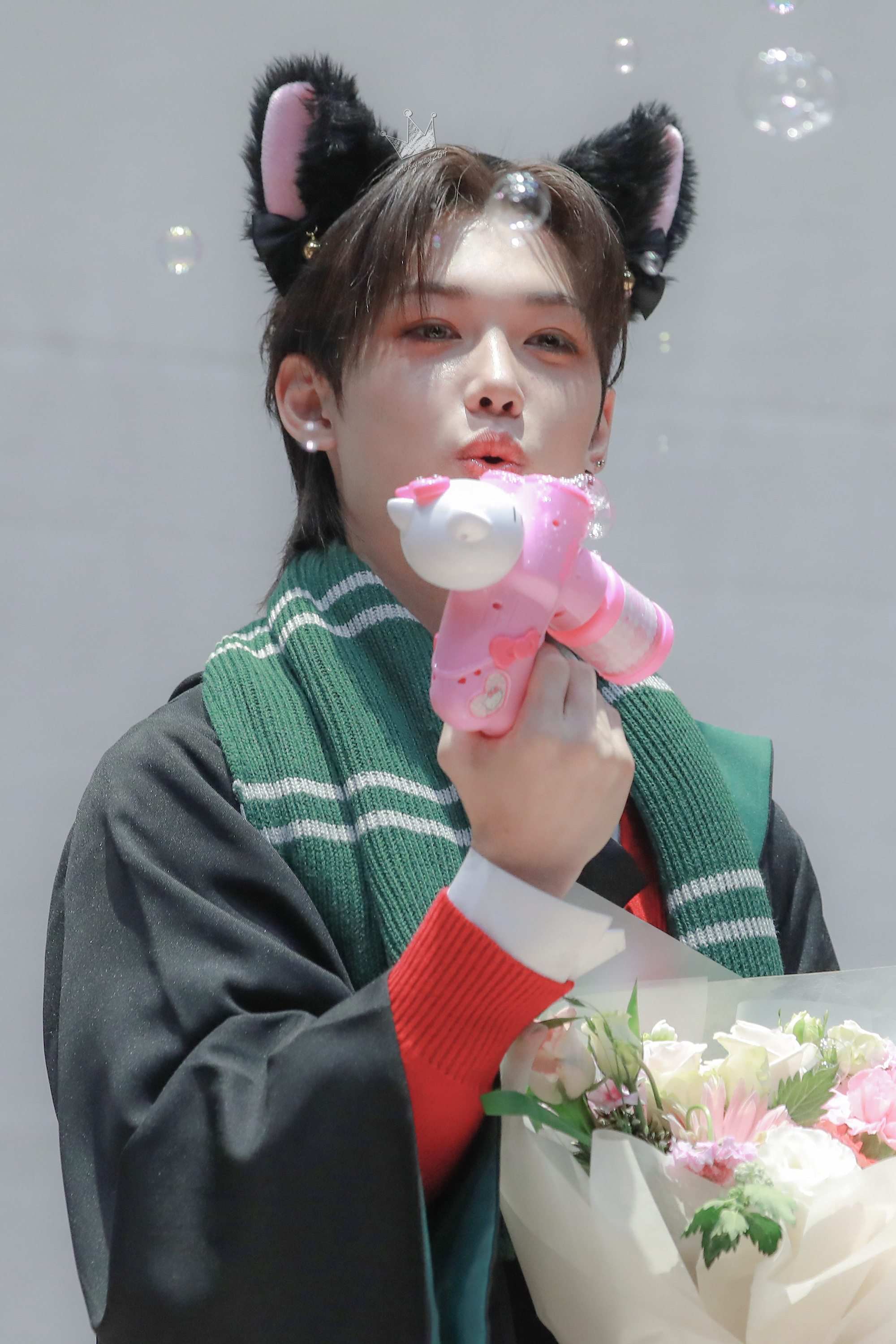 [잡담] 용복이만 보면 머리카락 복복..✊ 쓰다듬어주고 시퍼짐 | 인스티즈