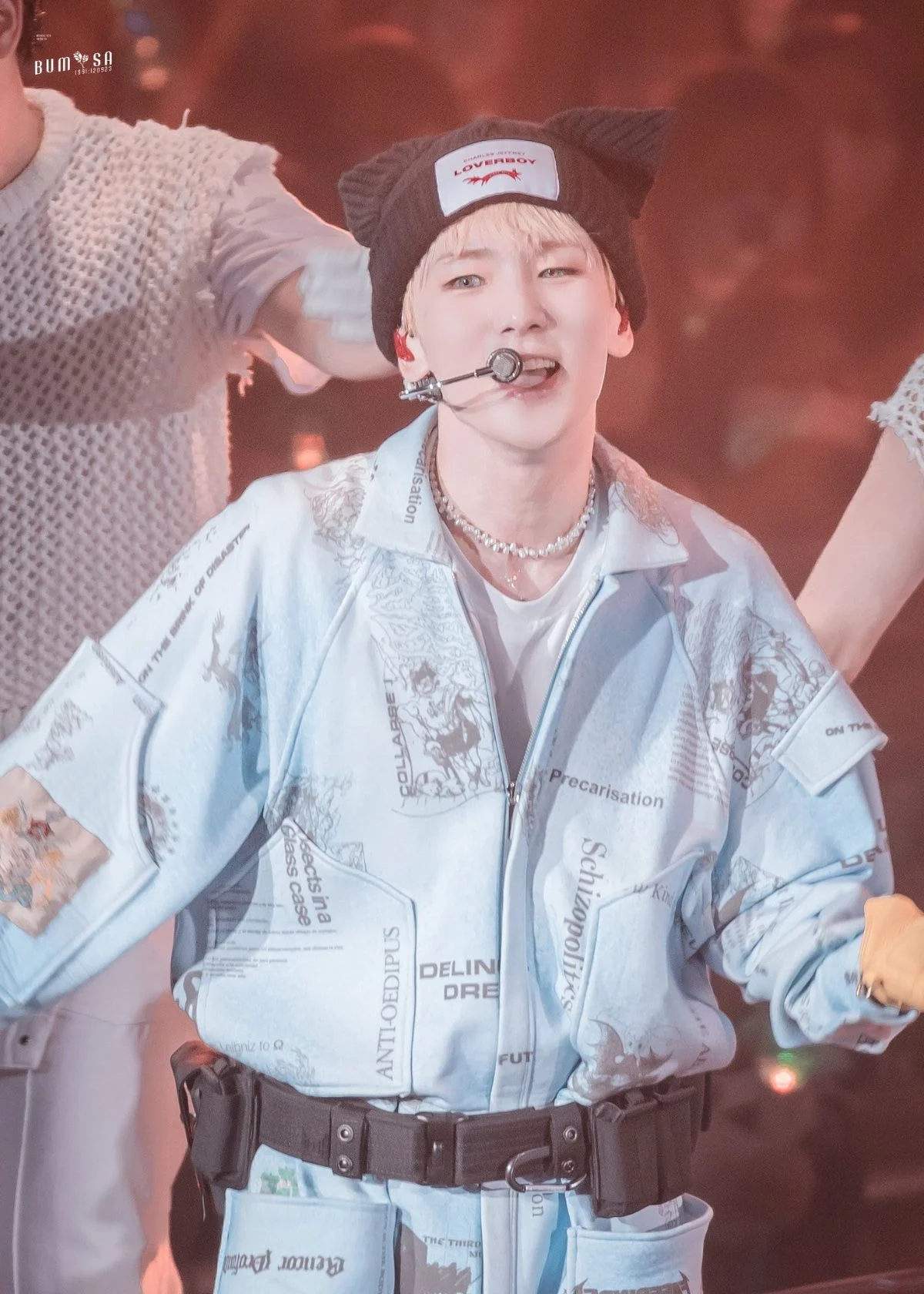 [잡담] 32살이라구요 이 남성..? | 인스티즈