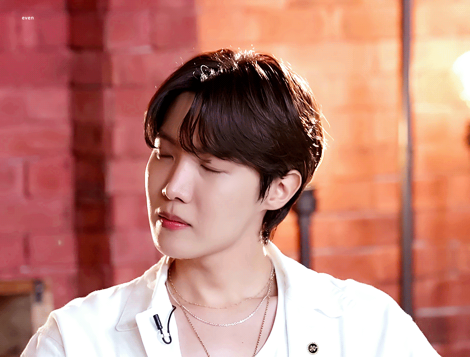 [잡담] 제이홉 리액션 잘하니까 꼬꼬무 나와주세요... | 인스티즈