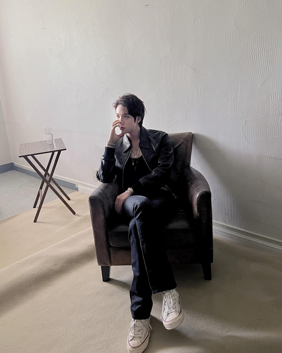 [잡담] 와 방탄 진 얼굴 진짜 너무 째깐해 | 인스티즈