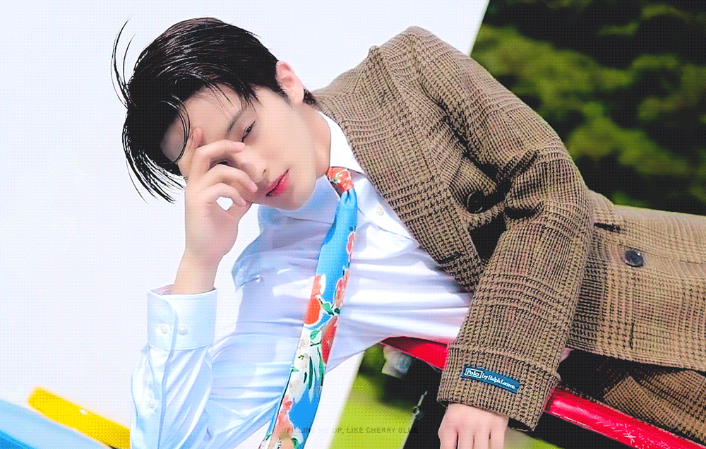 [잡담] 마크 폴로랄프로렌의 클래식한 착 너무 잘어울림 | 인스티즈