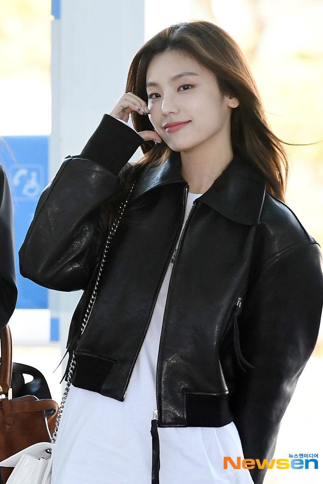 [잡담] 예지 어제 너무 예뻤네 | 인스티즈