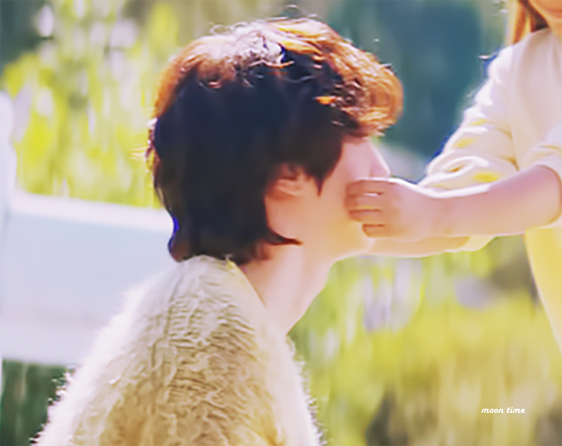 [잡담] 방탄 진 다양하게 볼따구 잡히는거 | 인스티즈