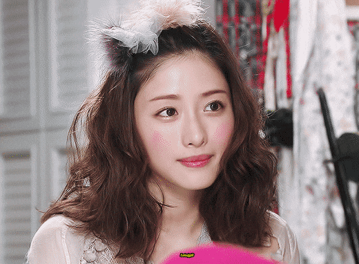 [잡담] 이분 이름 아는 사람 너무 예뻐.. | 인스티즈