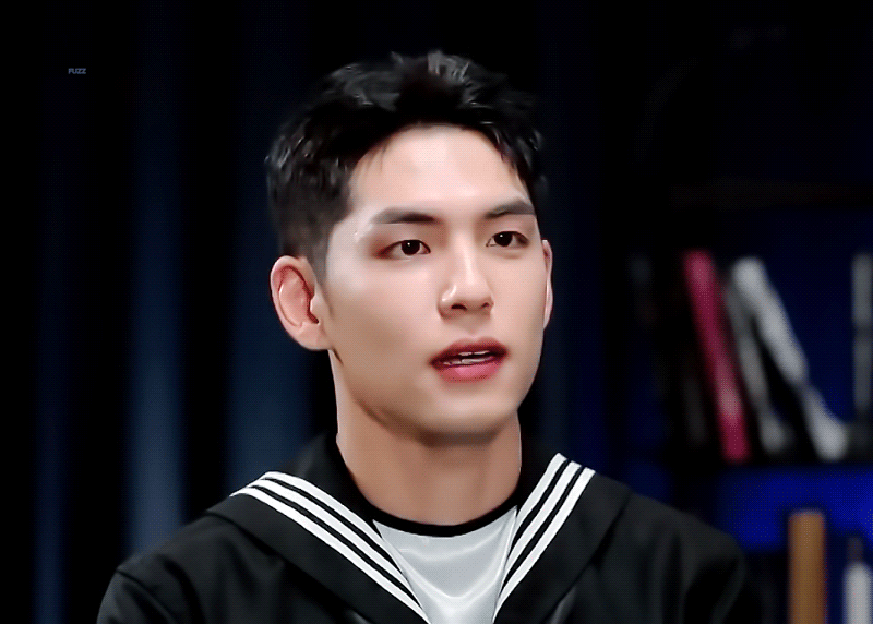 [잡담] 해군 원필 사진들 다 미쳤다,,,, | 인스티즈