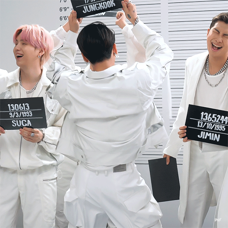 [잡담] 방탄 정국 뒷태 대박이다 | 인스티즈