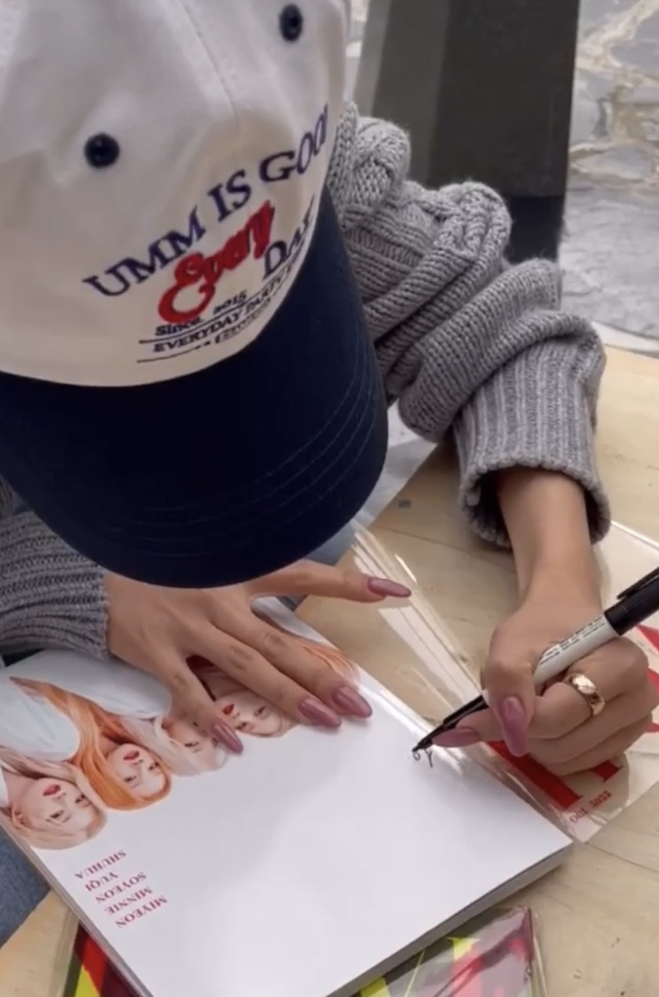 [잡담] 미연이랑 민니 커플반지 맞췄대 ㅋㅋㅋㅋㅋ | 인스티즈