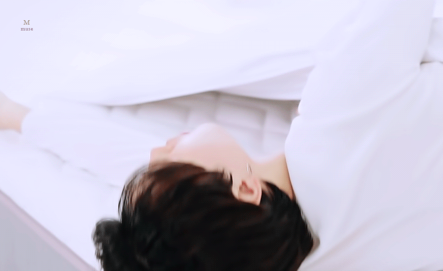 [잡담] 방탄 지민은 진짜 자기 이쁜거 알고 즐기는 스탈ㅋㅋㅋㅋ | 인스티즈