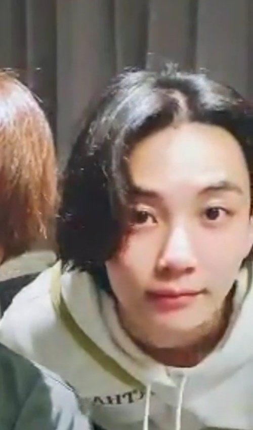 [잡담] 세븐틴 정한 스타일링 하나도 안돼있는데 | 인스티즈