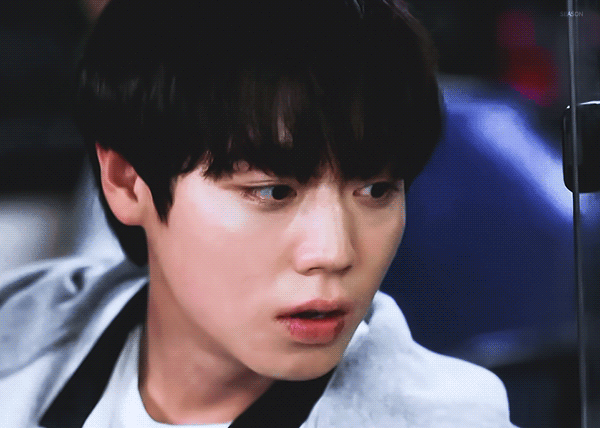 [잡담] 친구들아,, 내일 박지훈 나오는 약한 영웅 같이보자🥹 | 인스티즈