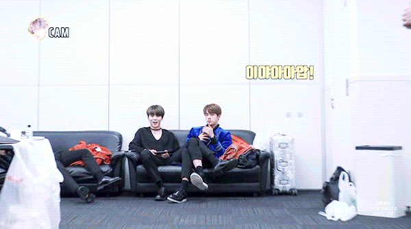 [잡담] 방탄 지민이 종종 한다는 습관적 행동 | 인스티즈