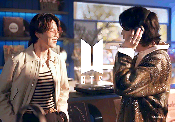 [잡담] 민윤기 손 섹시하는거 모르는사람이랑 겸상 안함 | 인스티즈