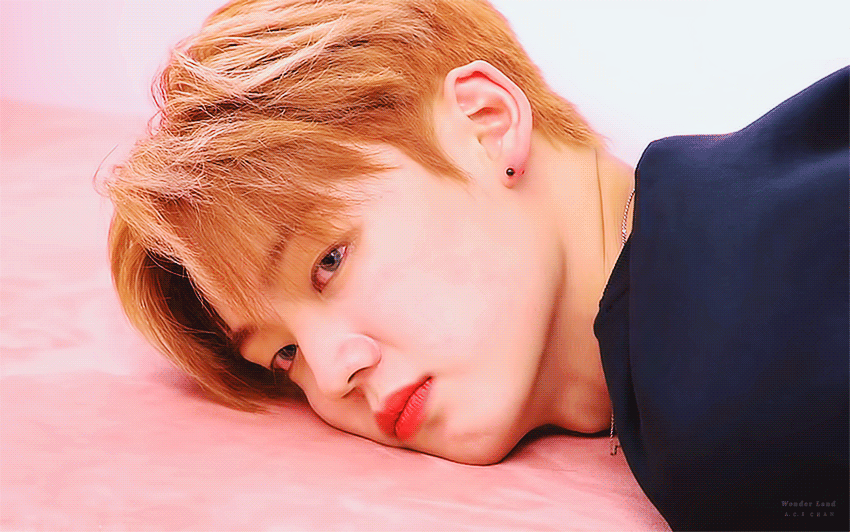 [잡담] 이분 누군지 알려줄사람 ㅠ? | 인스티즈