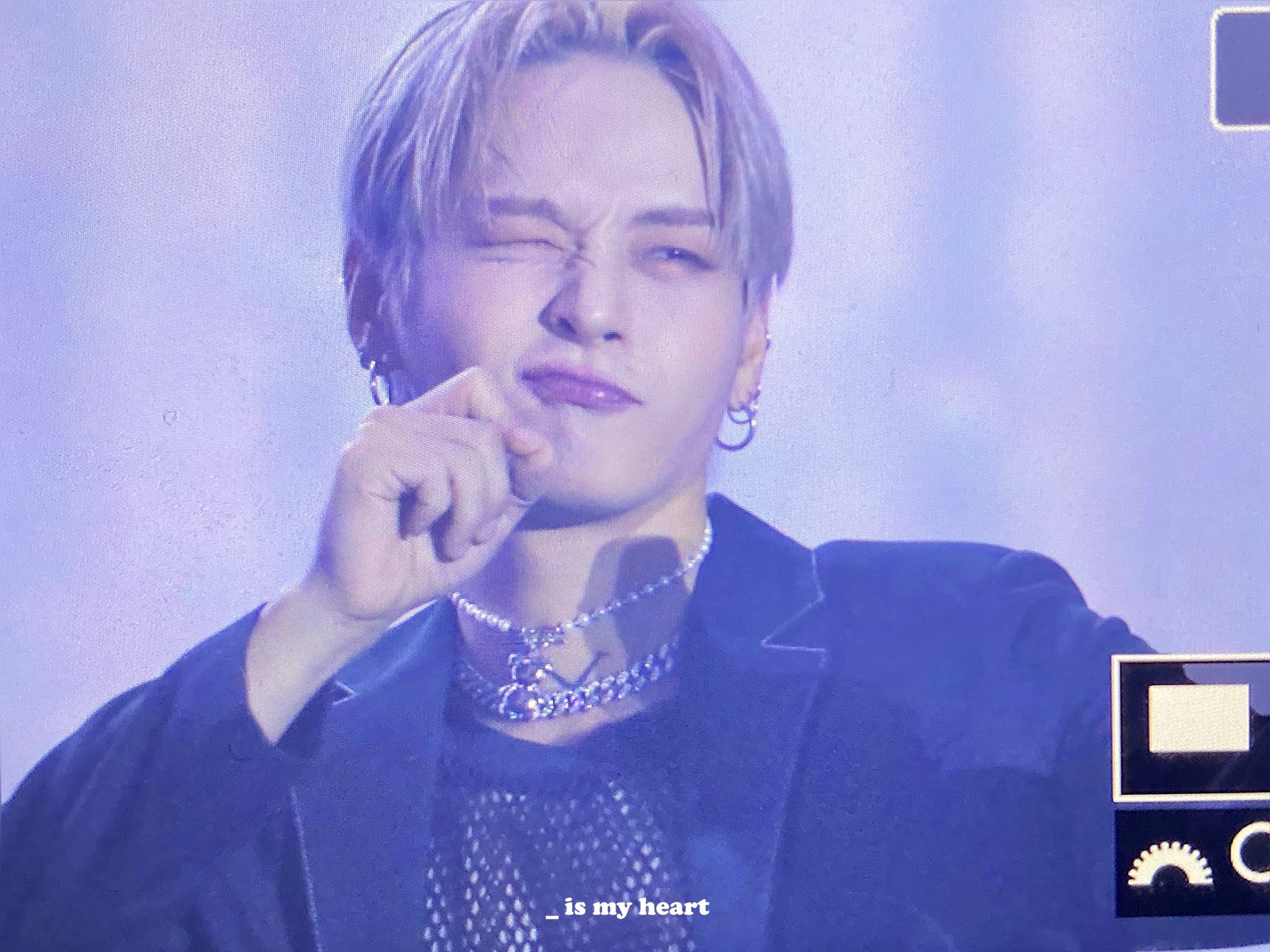 [잡담] 득돈 콘서트에서 완전 아이돌... | 인스티즈