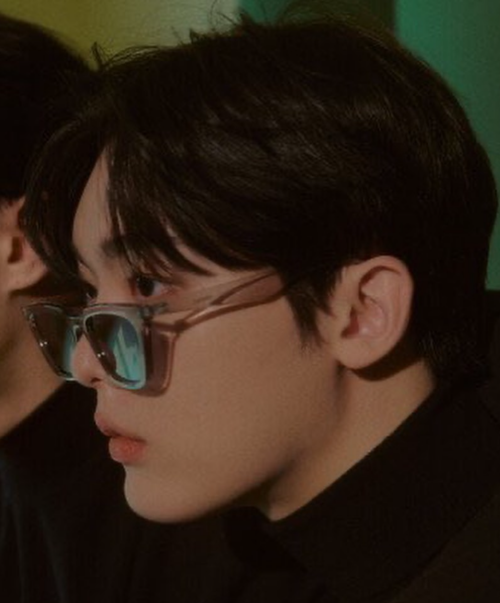 [잡담] 얼빡샷 처음 봤는데 코라인 진짜 예쁜 것 같아 | 인스티즈