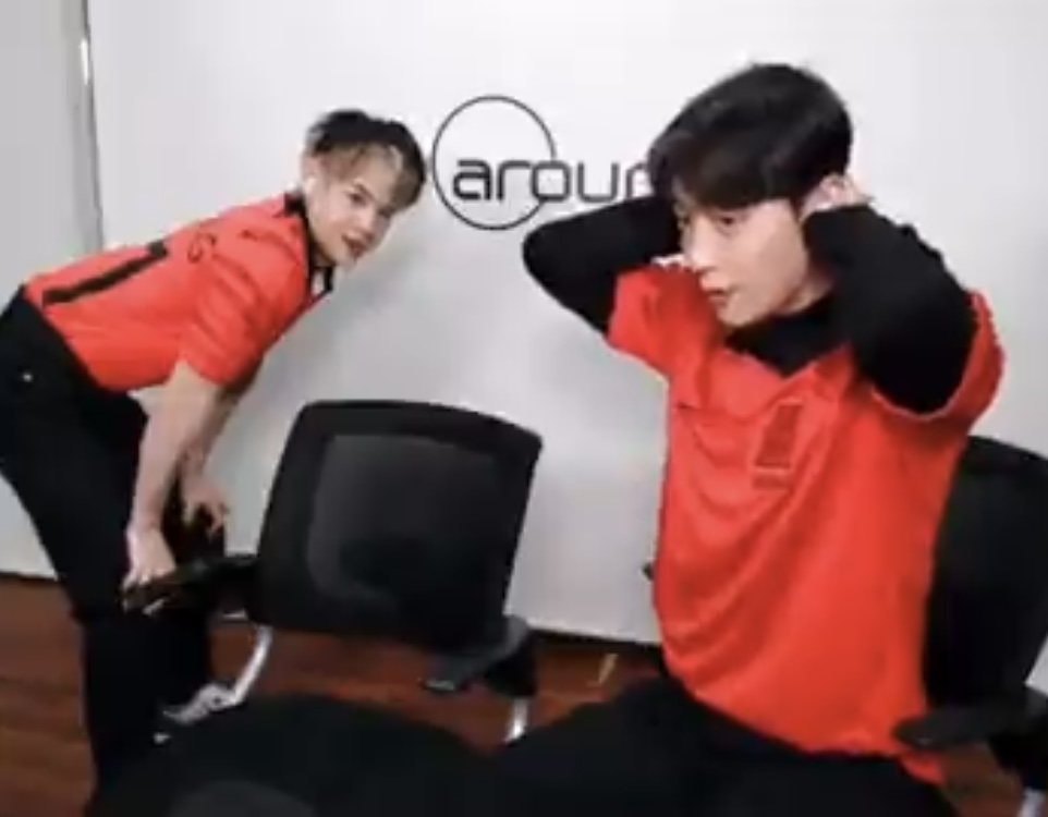 [잡담] 양요섭 갑자기 트월킹하는줄ㅋㅋㅋㅋㅋㅋㅋㅋ | 인스티즈