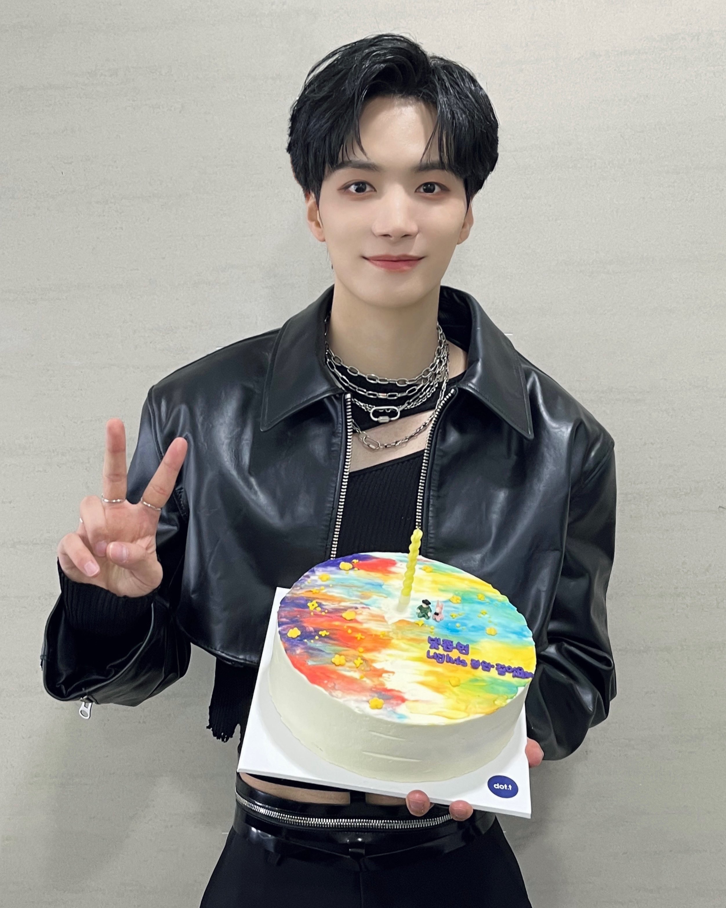 [잡담] 김종현 허리 무슨일이야 | 인스티즈