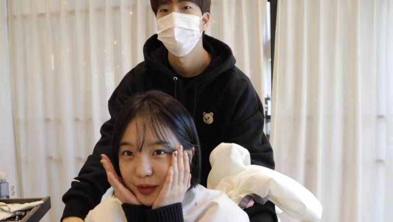 기우쌤 영상 보는데 이런 앞머리 하려면 기르면서 잘라야 하나...? | 인스티즈