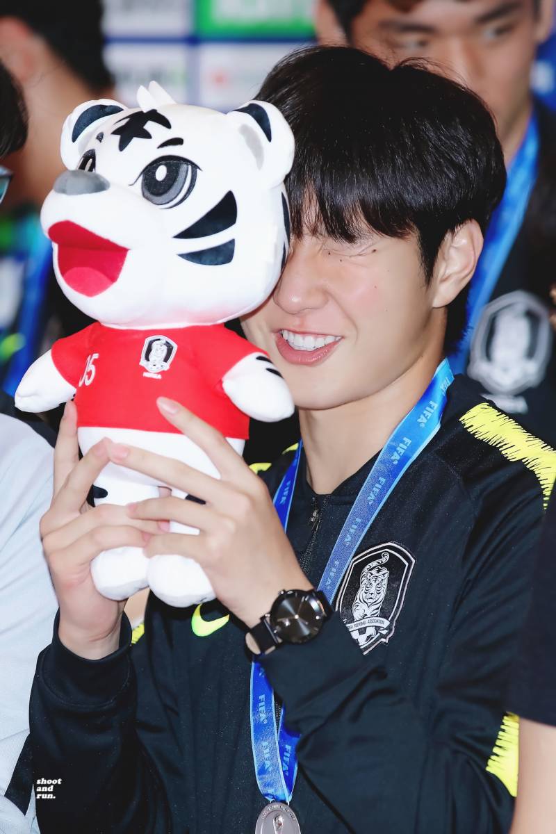 귀여운 강인이나보고가 | 인스티즈