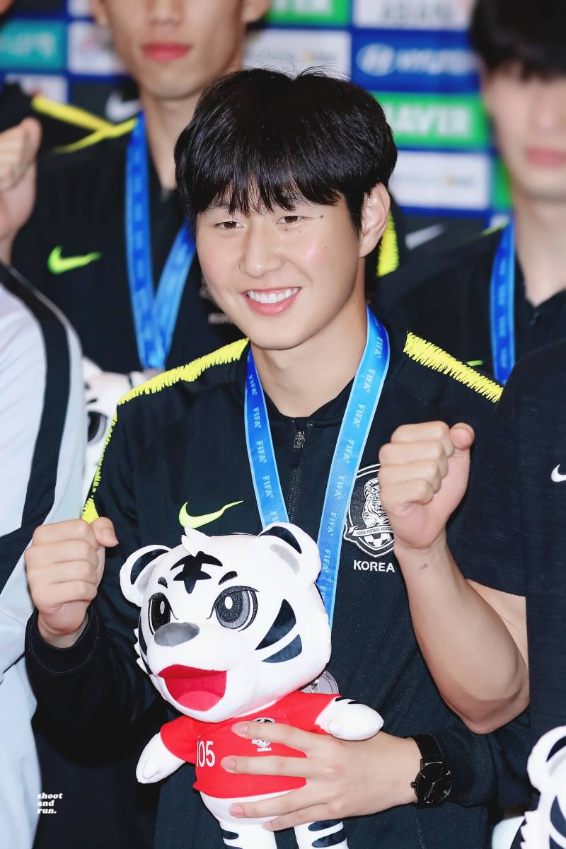 귀여운 강인이나보고가 | 인스티즈